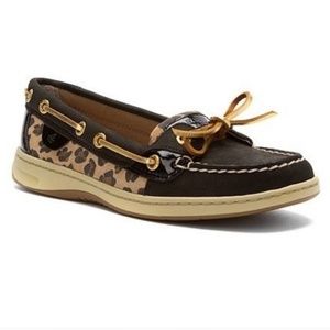 Sperry top sider boat shoes